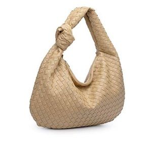 HOBO handbag - light camel color!
